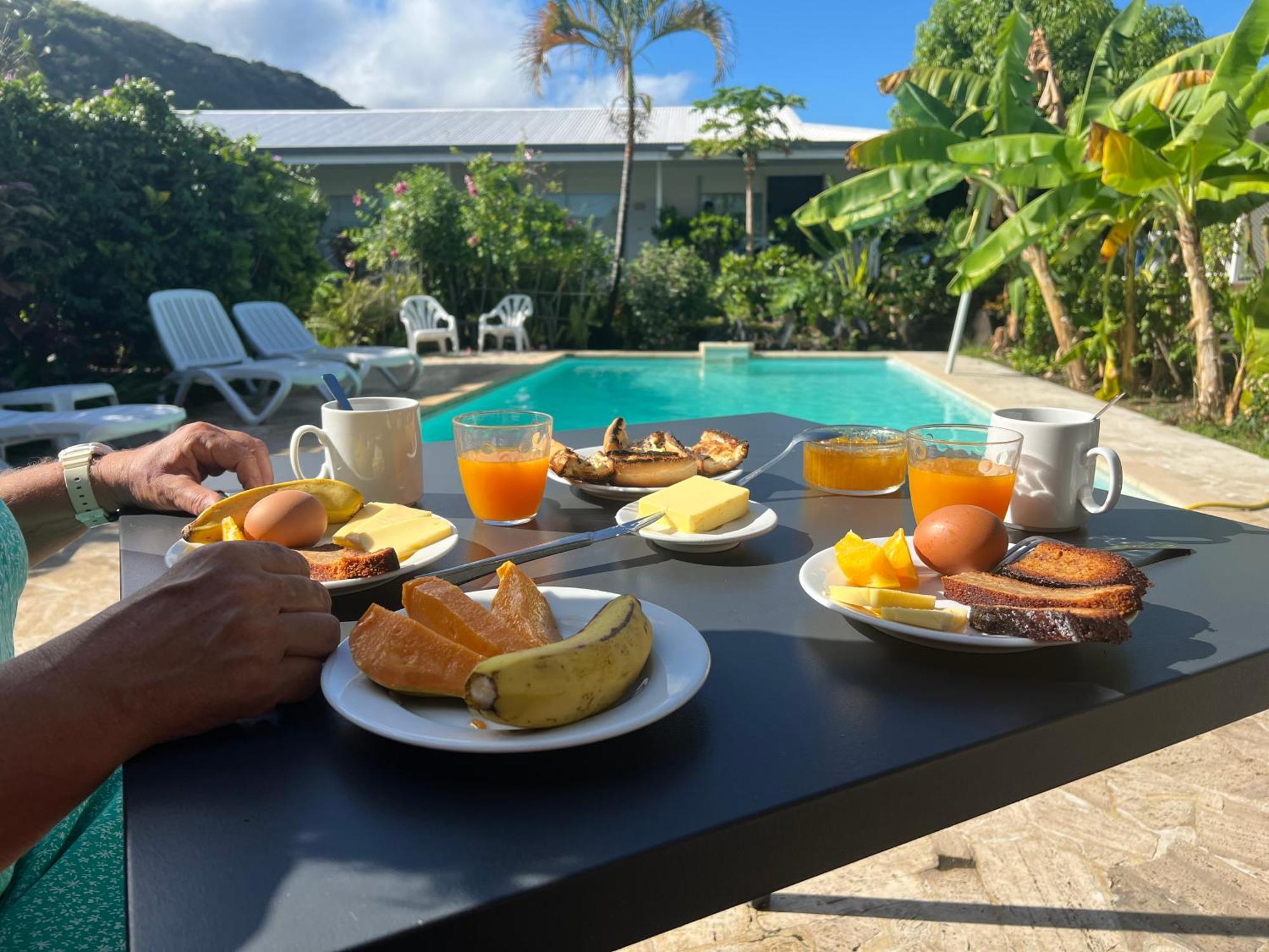 Pension De La Plage Punaauia  Luaran gambar