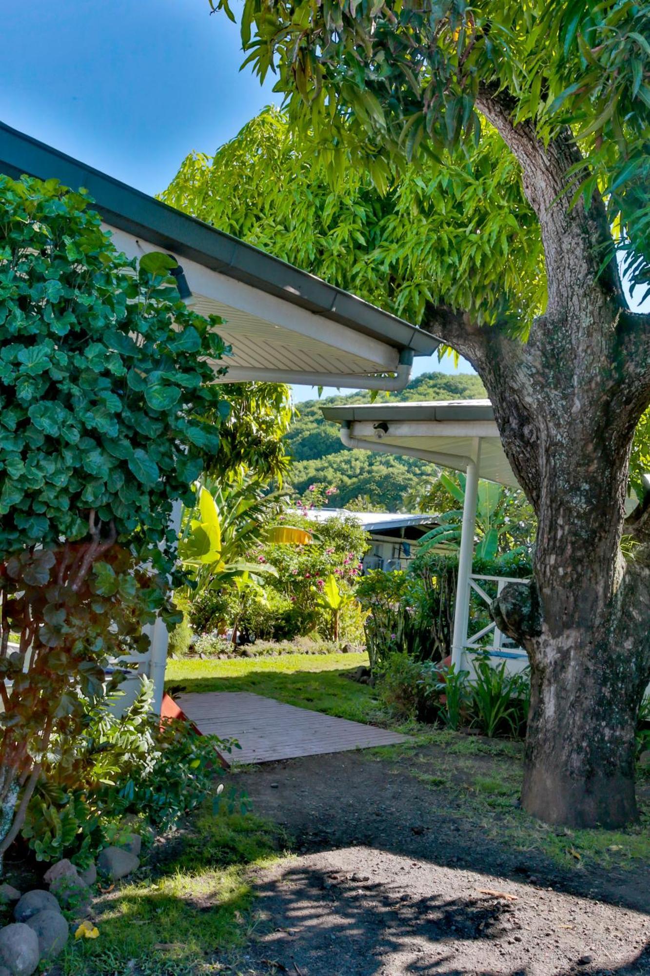 Pension De La Plage Punaauia  Luaran gambar